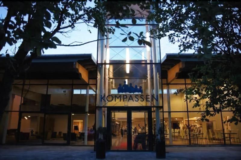 Kompassen image