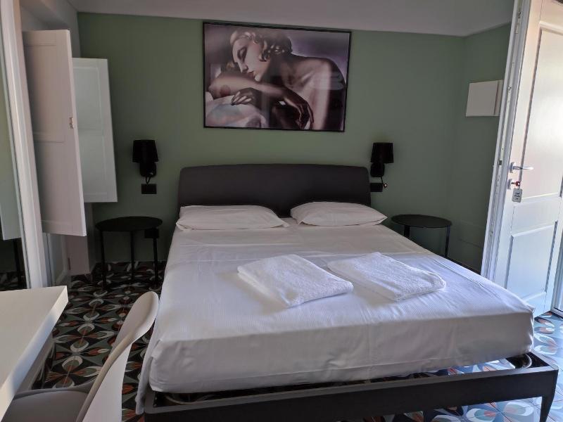Hotel Perpoin image