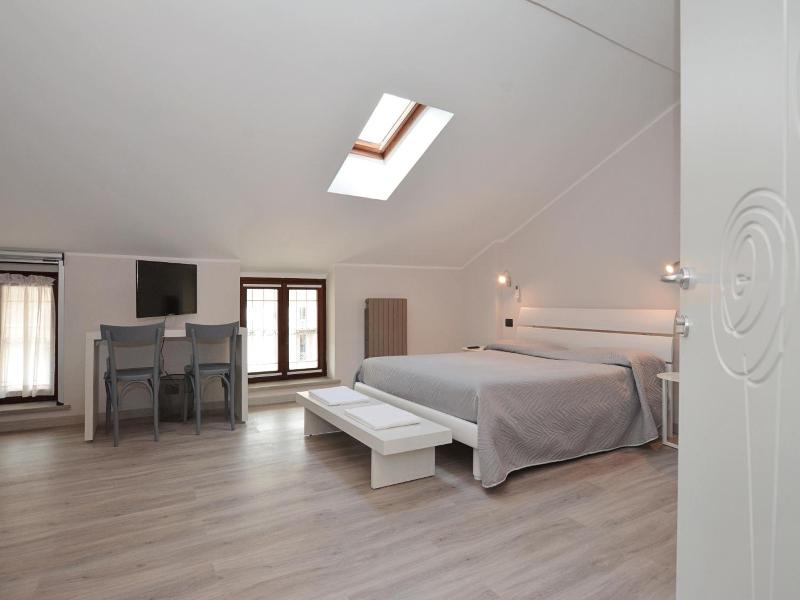 Hotel Perpoin image
