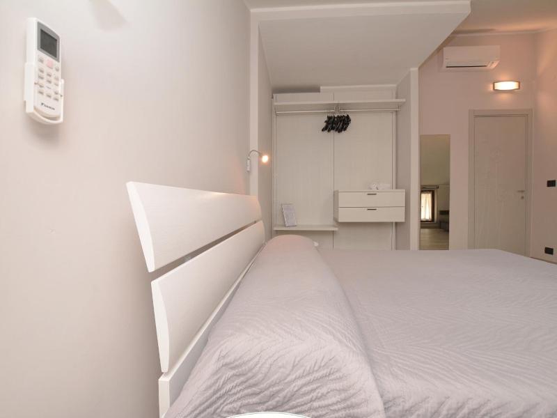Hotel Perpoin image