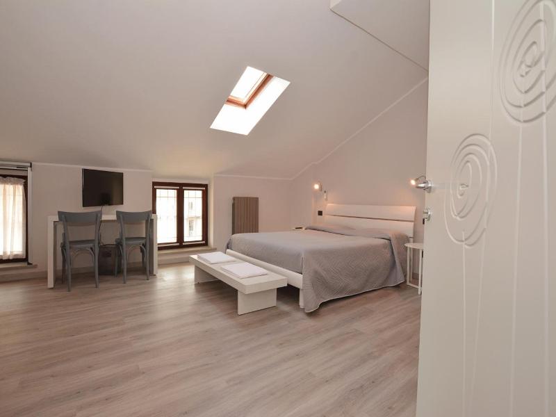 Hotel Perpoin image