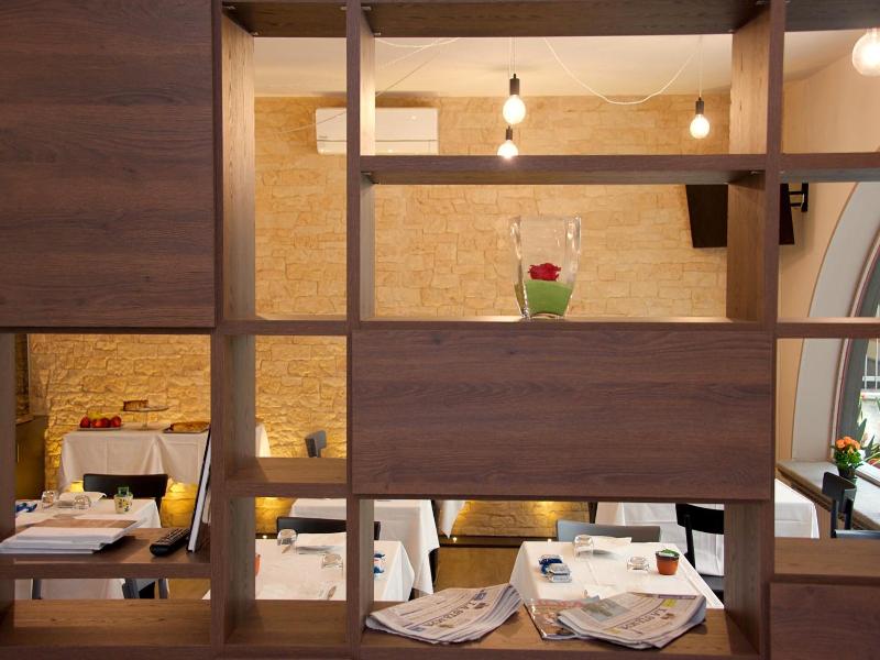 Hotel Perpoin image