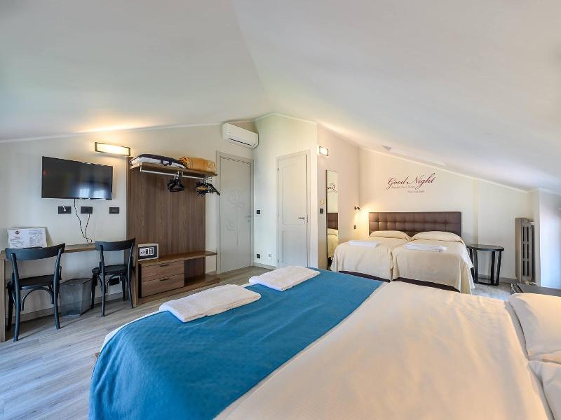 Hotel Perpoin image