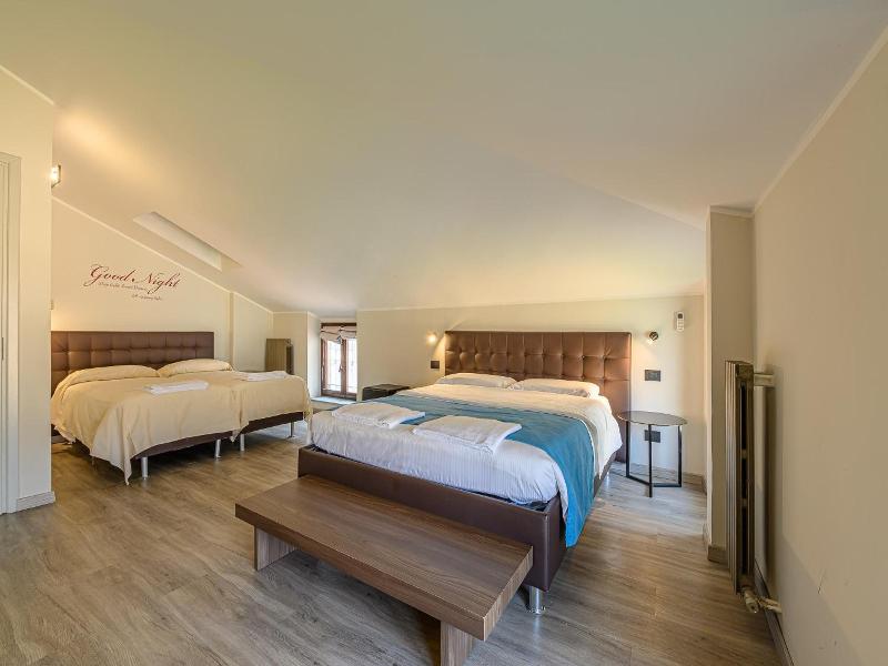 Hotel Perpoin image