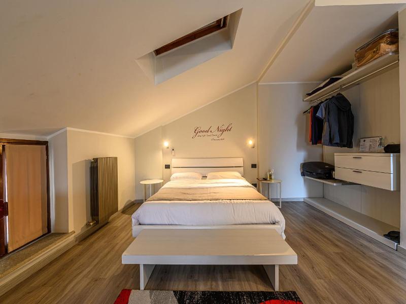 Hotel Perpoin image