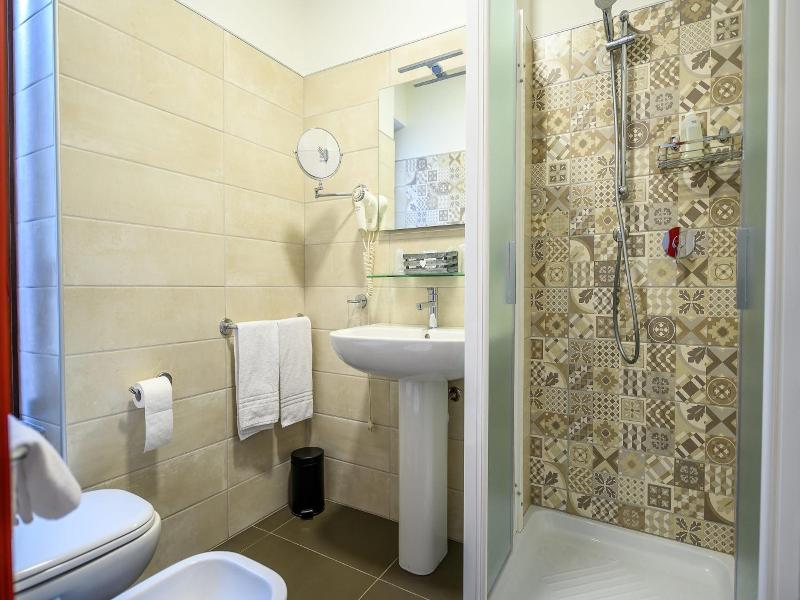 Hotel Perpoin image