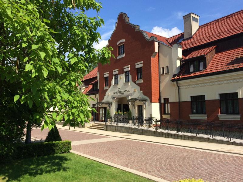 Hotel Grand Sal image