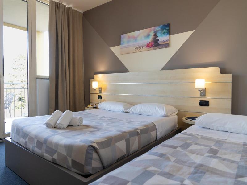 Hotel Giallo image