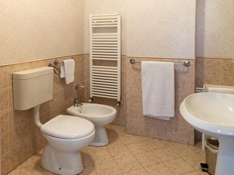 Hotel Giallo image