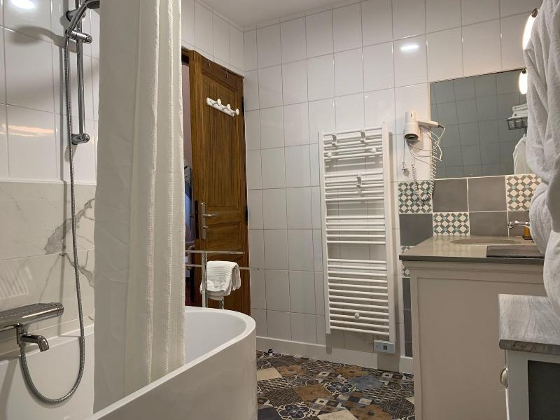 Le Noyer Residence image