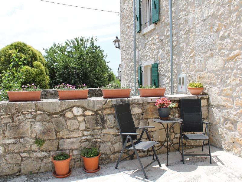 Castello Gulici Porec image