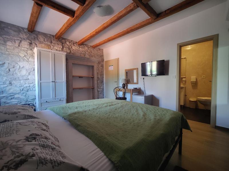 Castello Gulici Porec image