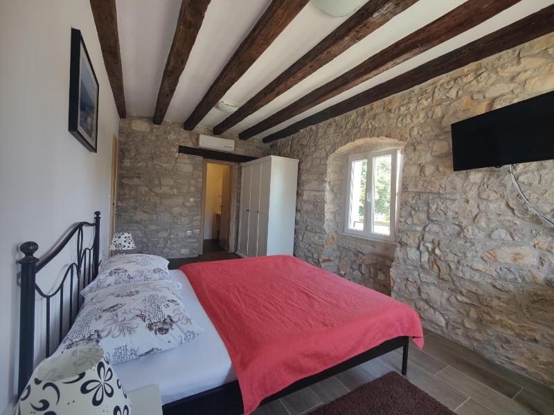 Castello Gulici Porec image