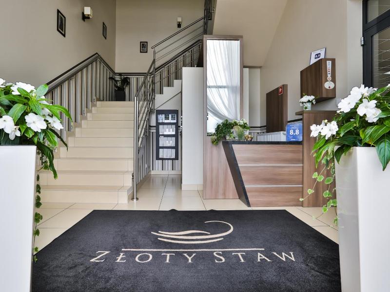 Zloty Staw image