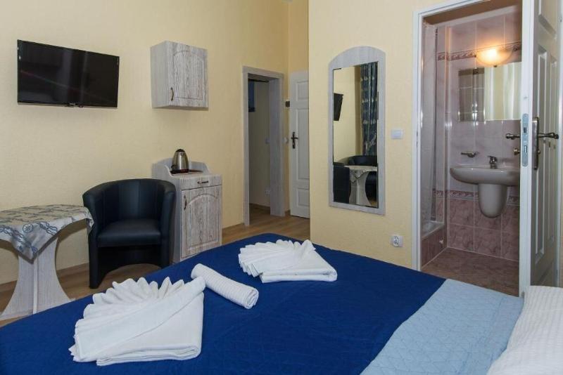 Villa Casteria image