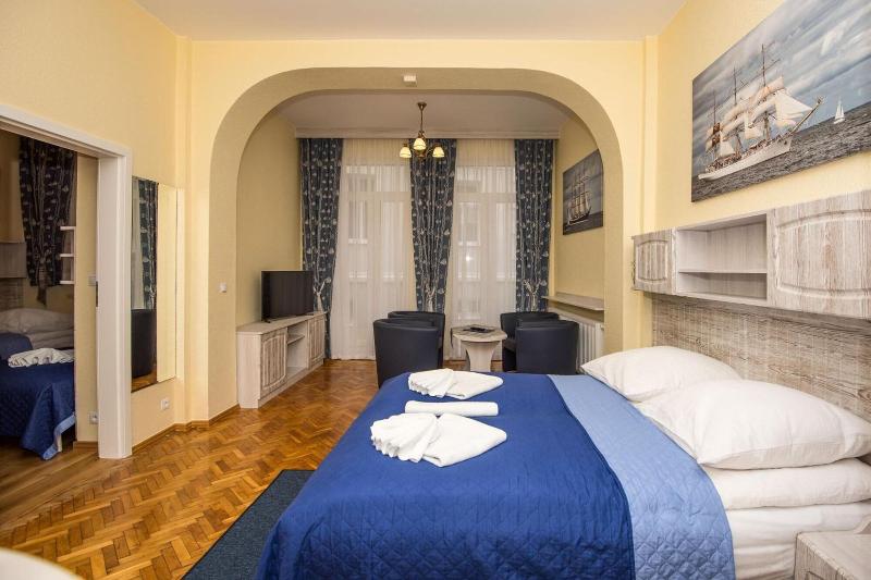 Villa Casteria image