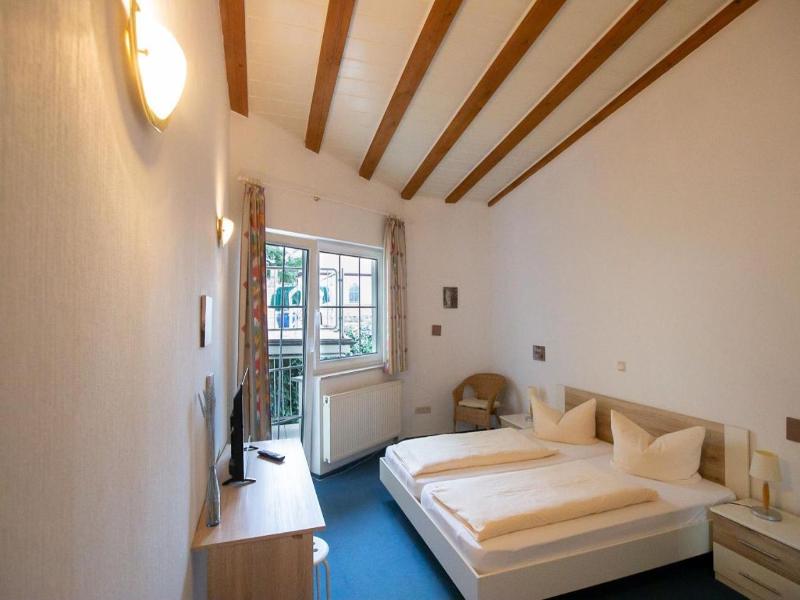 Hotel Schlosshof image