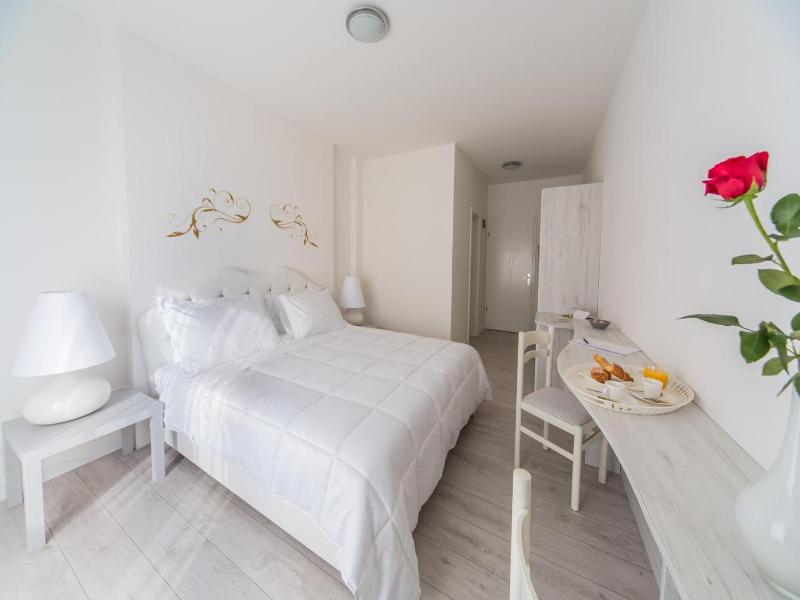 Hotel La Settima Luna image