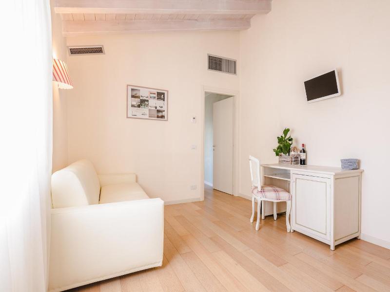 Hotel Villa Moron image