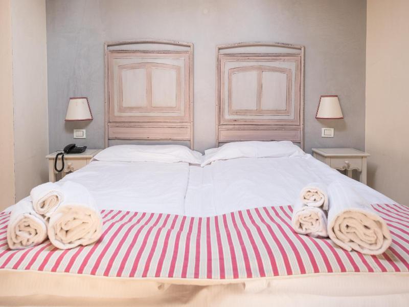 Hotel Villa Moron image