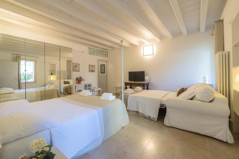 Academia Residence 5