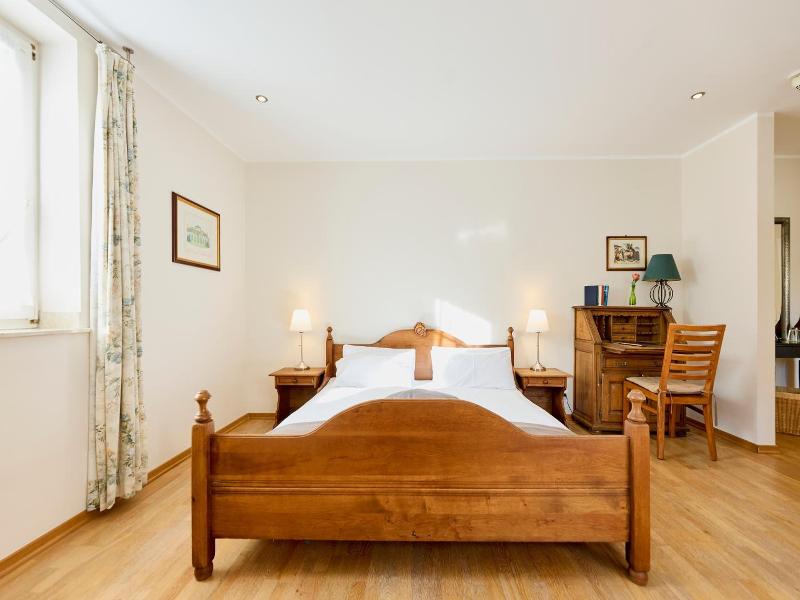 Hotel Gut Moschenhof image