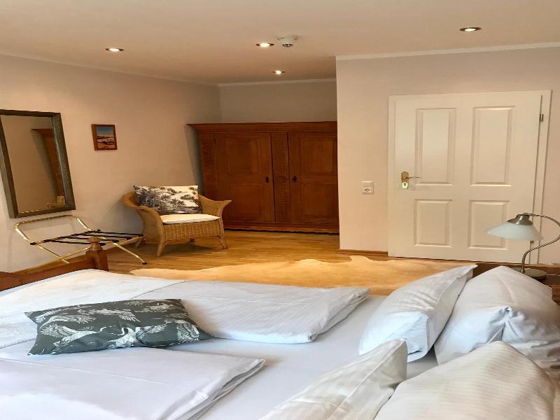Hotel Gut Moschenhof image