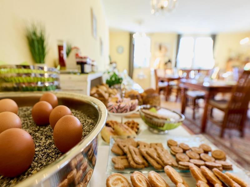 Hotel Gut Moschenhof image