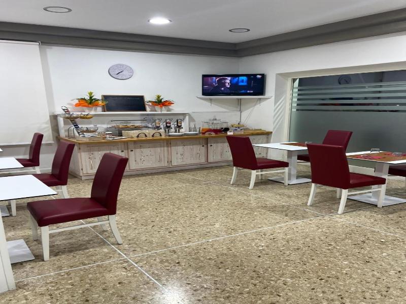 Hotel Damodoro image