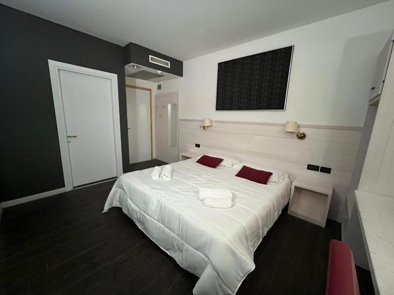 Hotel Damodoro image