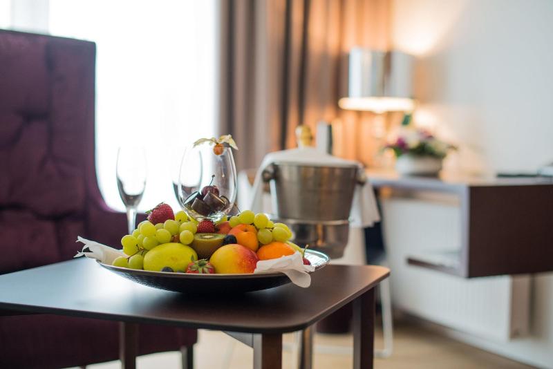 Hotel König Albert image