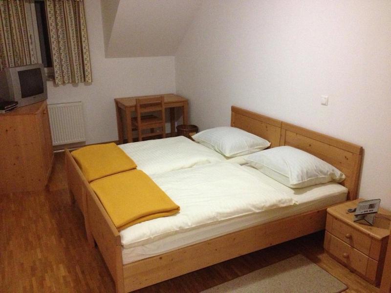 Pr' Dovar Guest House image