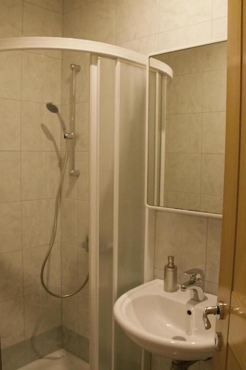 Rudi Hiti Guest House image