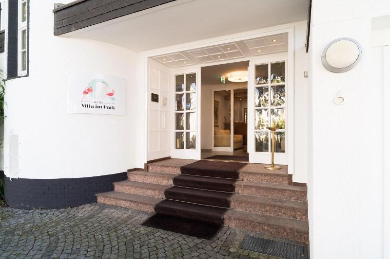 Hotel Villa Im Park image