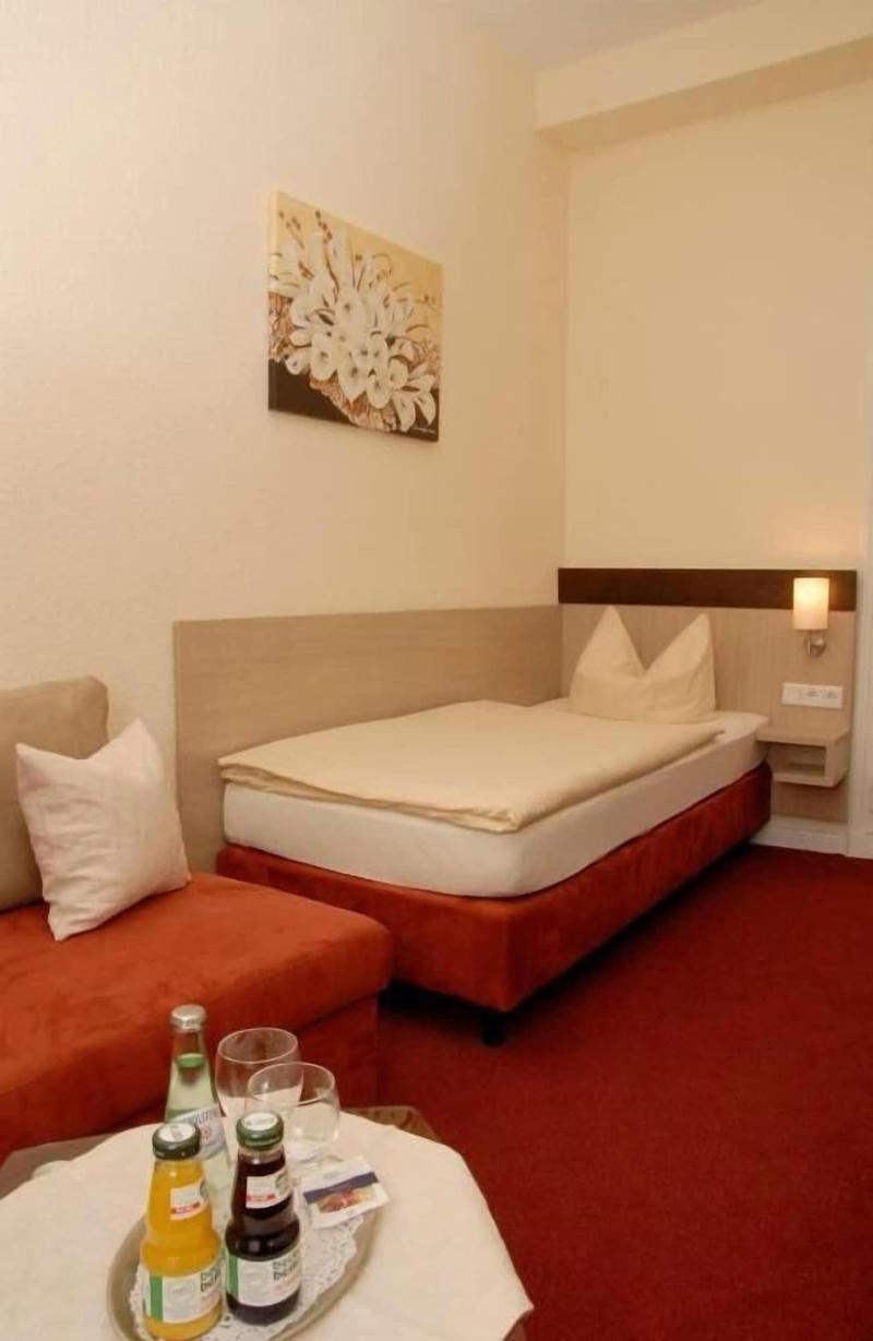 Hotel Wuppertaler Hof image