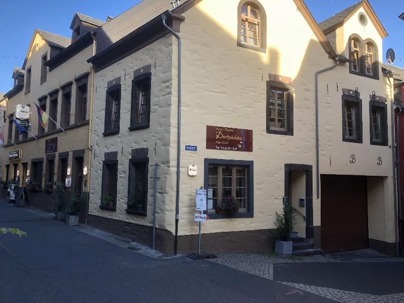 Hotel Pension Dorfschänke image