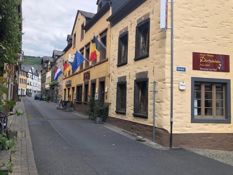 Hotel Pension Dorfschänke — exterior view