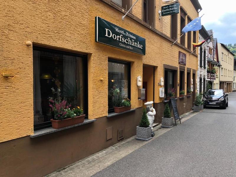 Hotel Pension Dorfschänke — general view