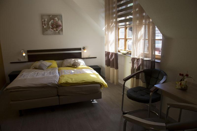 Hotel Pension Dorfschänke image