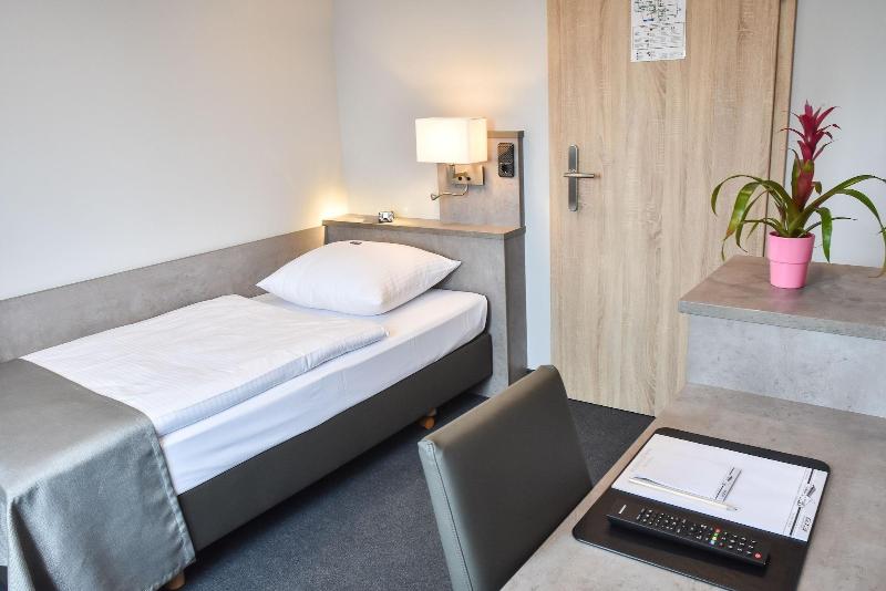 Gt3 Das Sportliche Hotel image