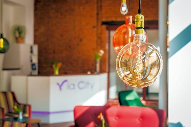 Hotel Viacity image