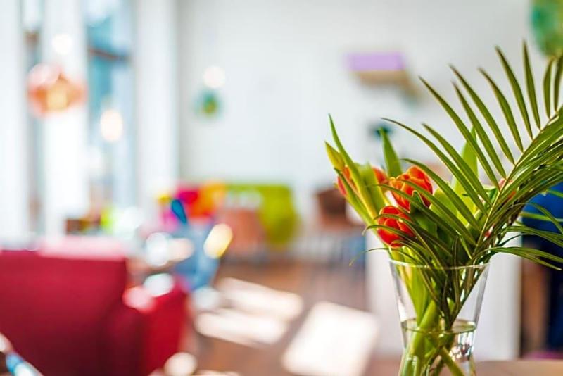 Hotel Viacity image
