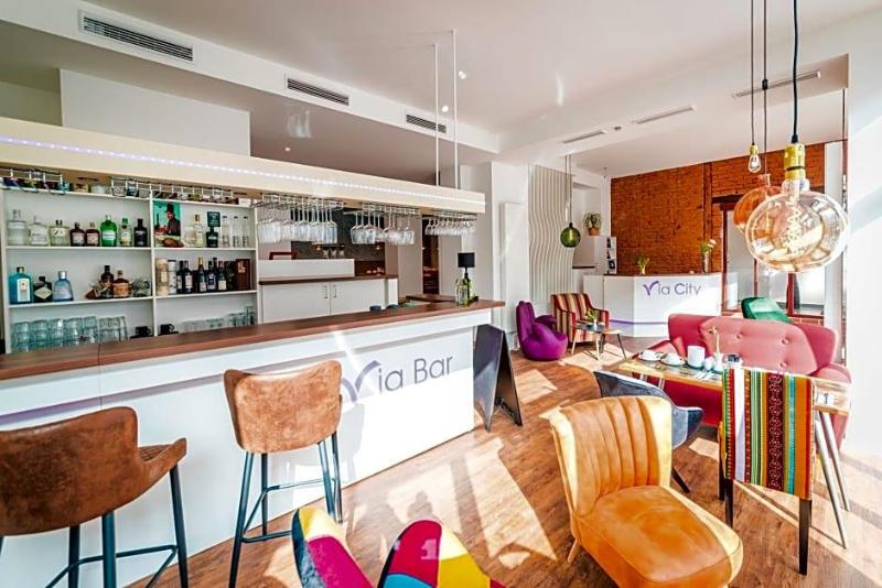 Hotel Viacity image