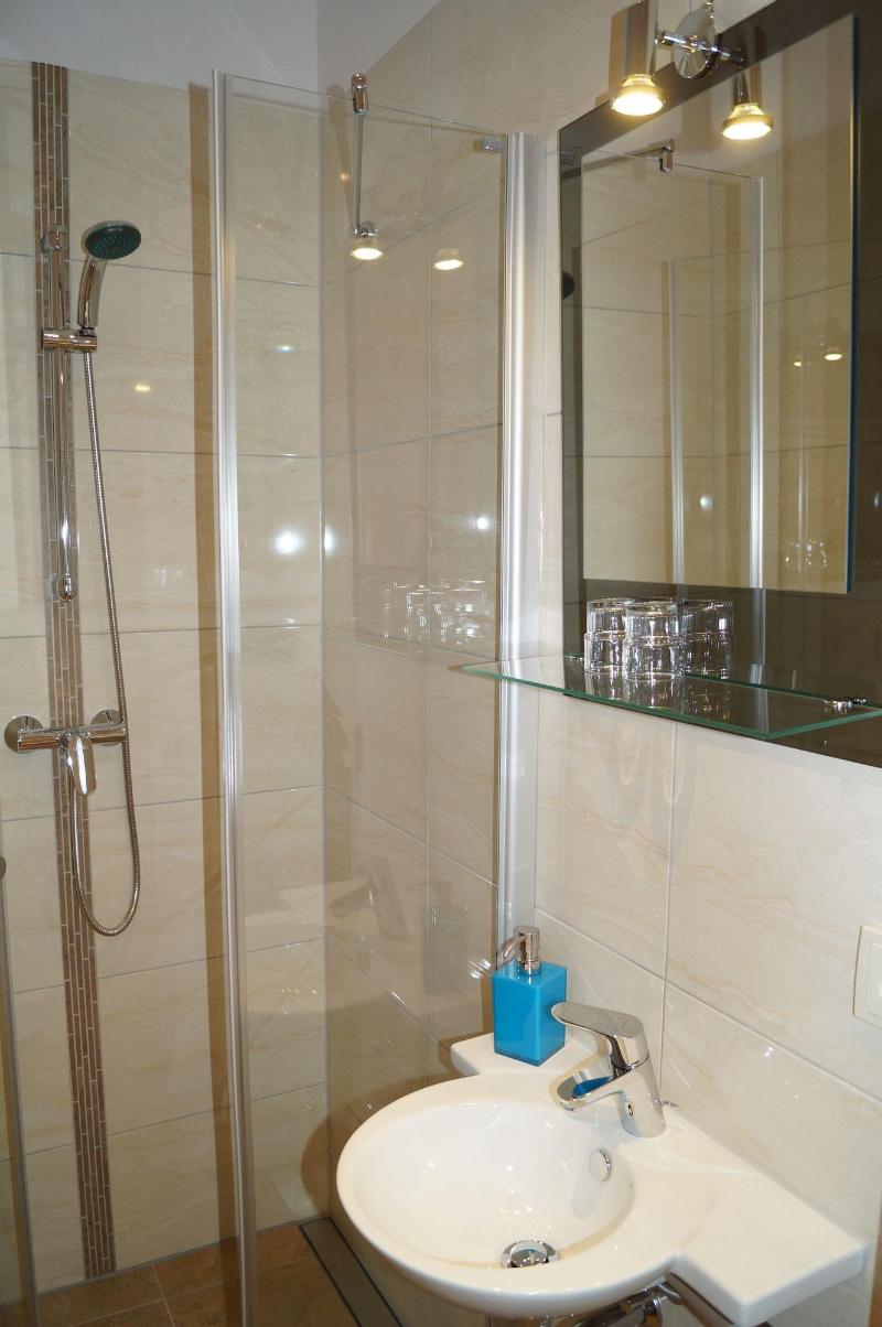 Hotel Viacity image