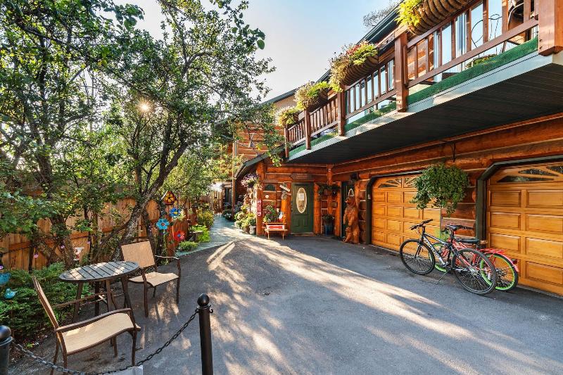 The Inn On Bigfork Bay image