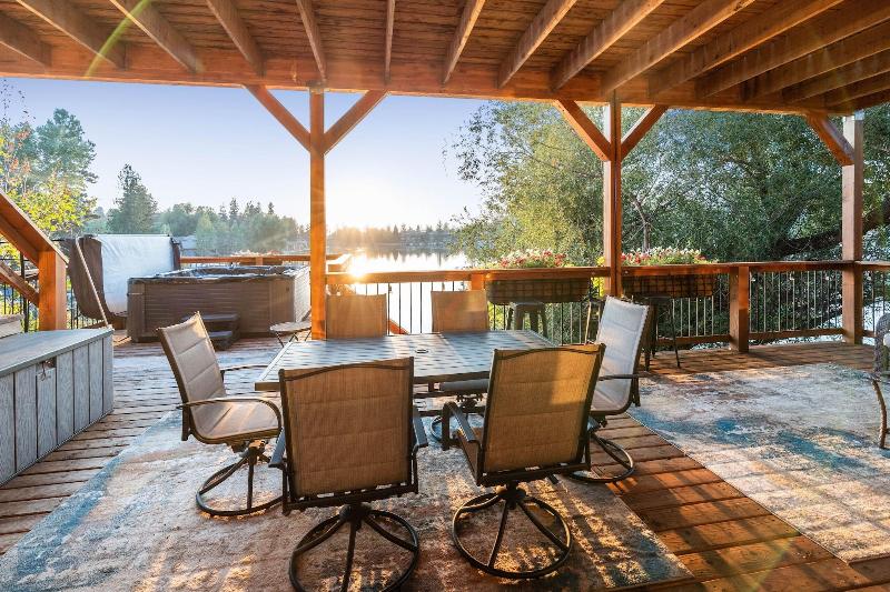 The Inn On Bigfork Bay image