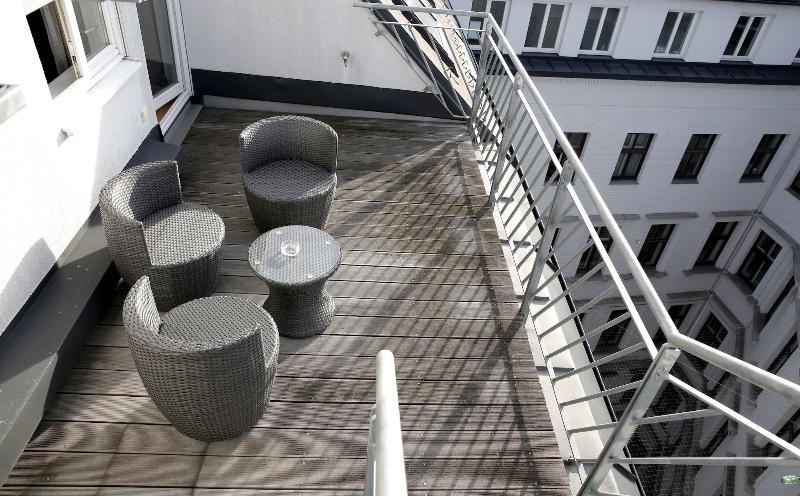 Kh Apartments image