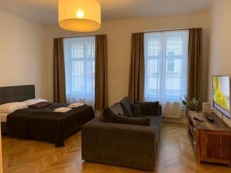 Kh Apartments image
