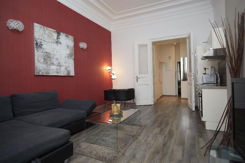 Kh Apartments image