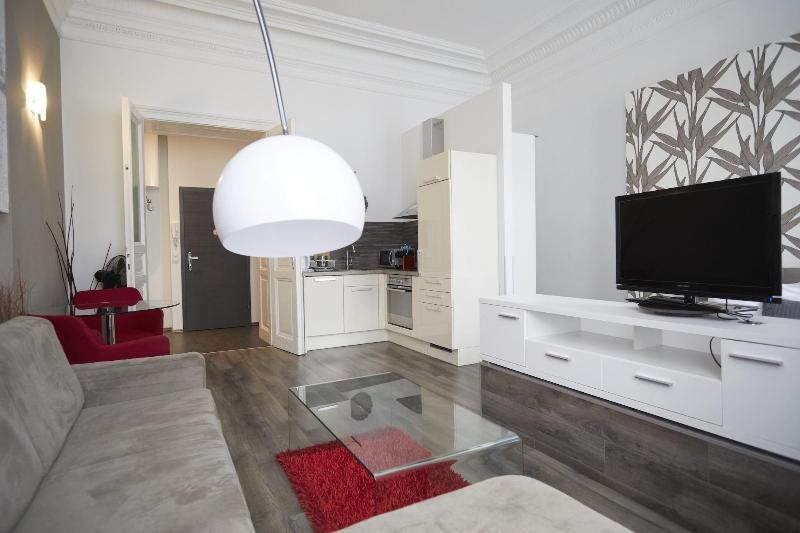 Kh Apartments image